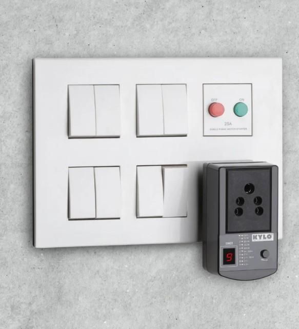 Automatic Cut-Off Timer Switch Plug – Smart Charging Protection
