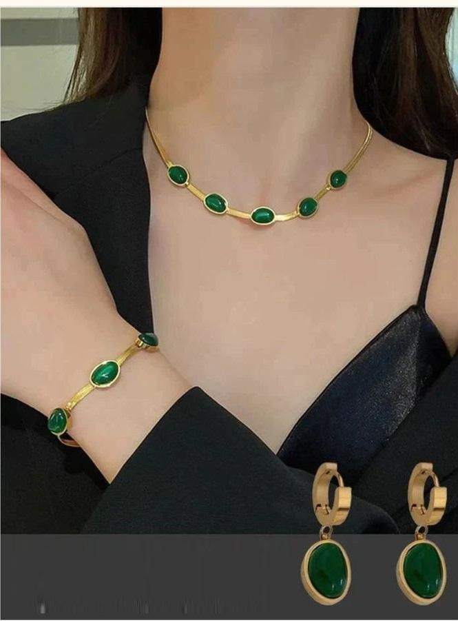 Oval Green Crystal Pendant Necklace Set with Bracelet (Gold Plated)