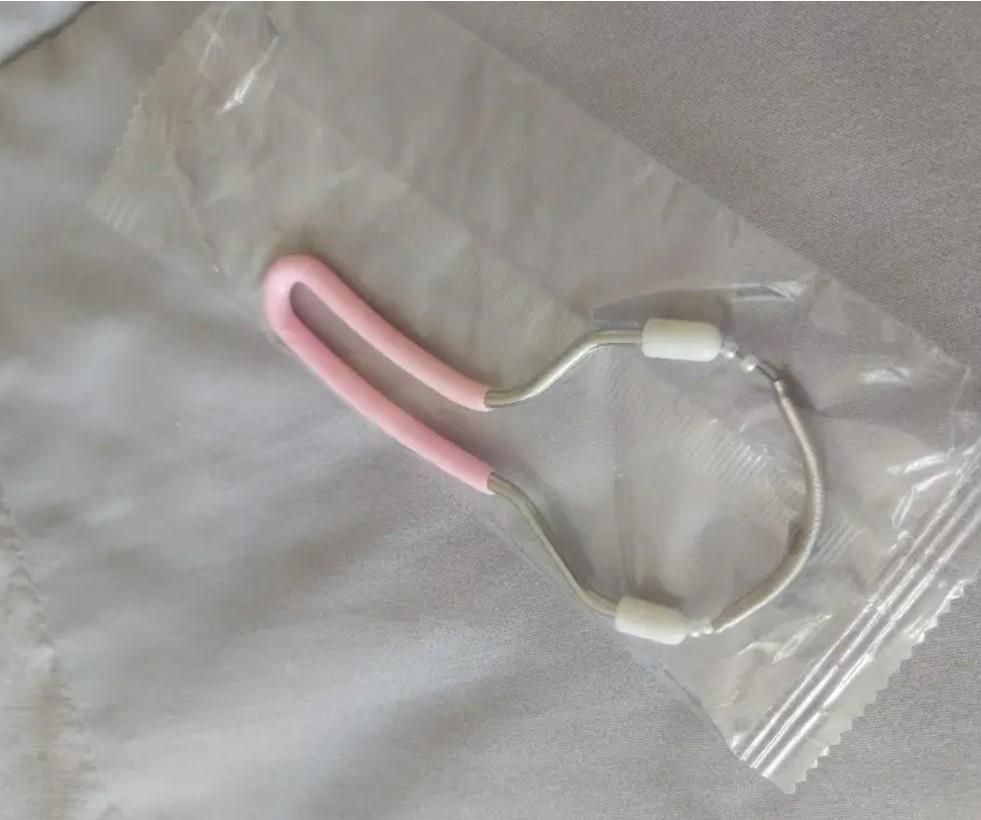 Portable Spring Hair Remover Tool ✨