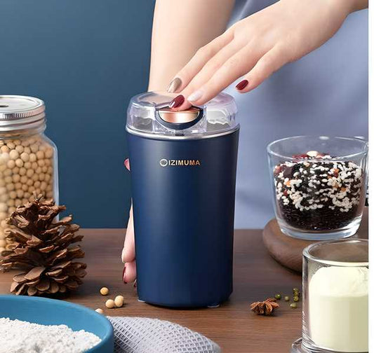 Mini Portable Electric Blender – Your All-in-One Kitchen Helper 🍴